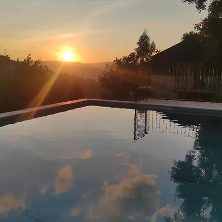 Refúgio Do Saltadouro - Entre O Gerês E A Cabreira * Ruivãis