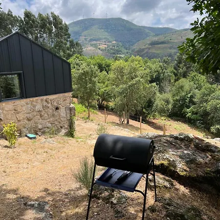 Refugio Do Saltadouro - Entre O Geres E A Cabreira *
